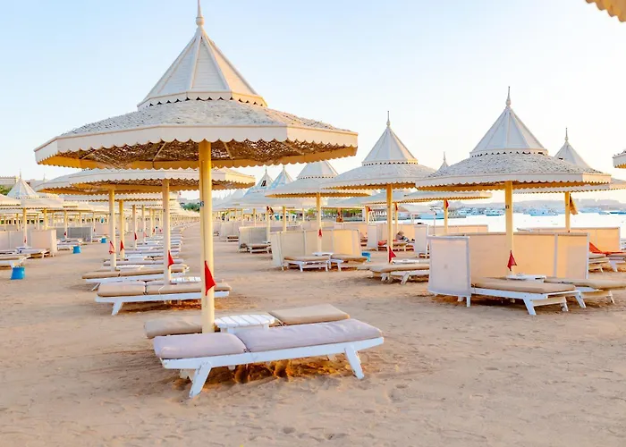 The Grand Hotel, 4*