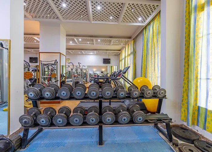 The Grand Hotel, 4* Gurdaka